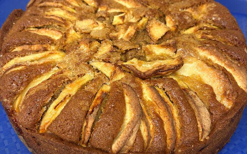 Apple Cake